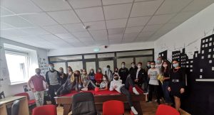 SVEČIAI IŠ UTENOS AJC